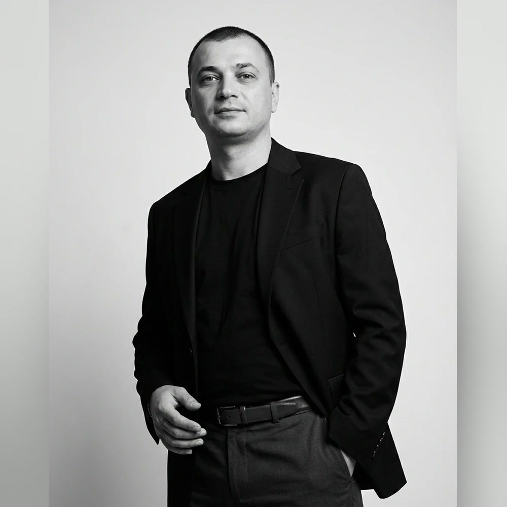 Emre Biberoğlu portre fotoğrafı